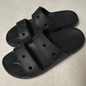 Crocs - Black Double Strap Slide Sandals (NTTS / Sz 6-6.5)